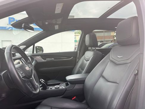 Used 2023 Cadillac XT5 Premium Luxury AWD/4WD image 6