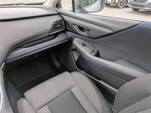 Used 2022 Subaru Outback Premium image 13