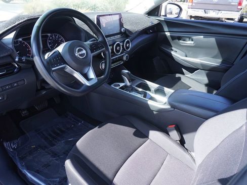 Certified 2025 Nissan Sentra SV image 16