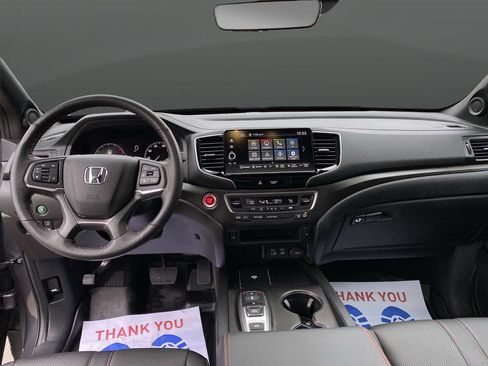 Used 2025 Honda Ridgeline TrailSport image 5