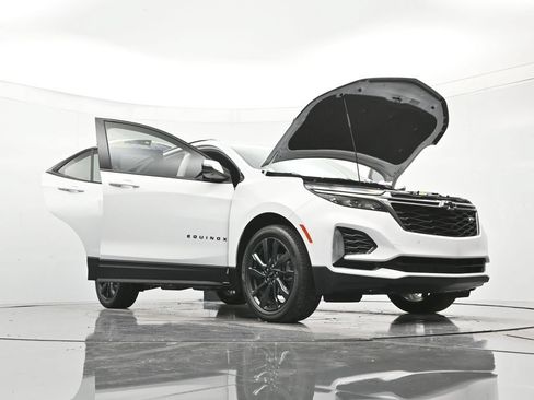 Used 2022 Chevrolet Equinox RS w/ Infotainment Package FWD image 50