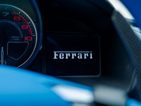 Used 2019 Ferrari Portofino RWD image 68