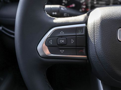 New 2026 Jeep Compass Latitude image 21