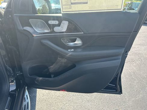New 2026 Mercedes-Benz GLS 450 4MATIC image 15