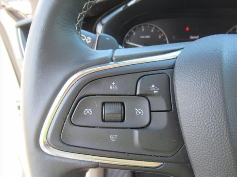 Used 2023 Buick Envision Preferred FWD image 20