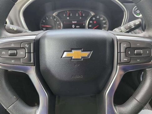 Used 2024 Chevrolet Blazer LT image 10