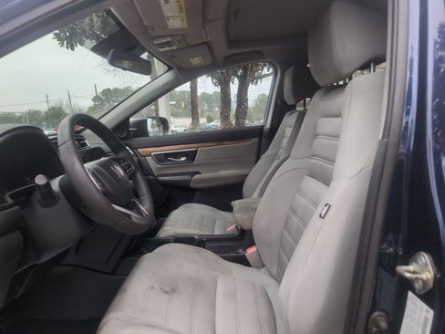 Used 2017 Honda CR-V EX image 16