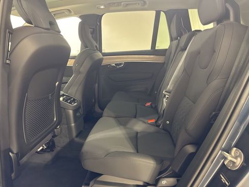 New 2026 Volvo XC90 T8 Plus w/ Protection Package Premier AWD/4WD image 22