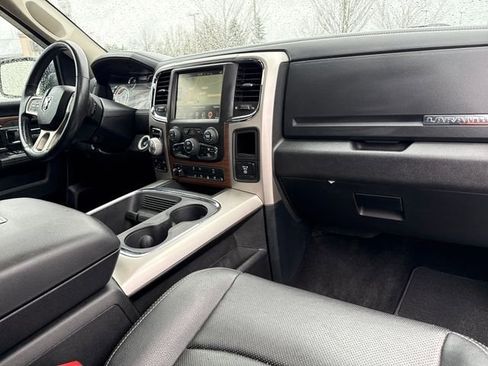 Used 2017 RAM 1500 Laramie w/ Convenience Group image 44