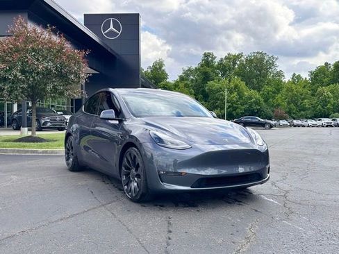 Used 2022 Tesla Model Y Performance AWD/4WD image 1