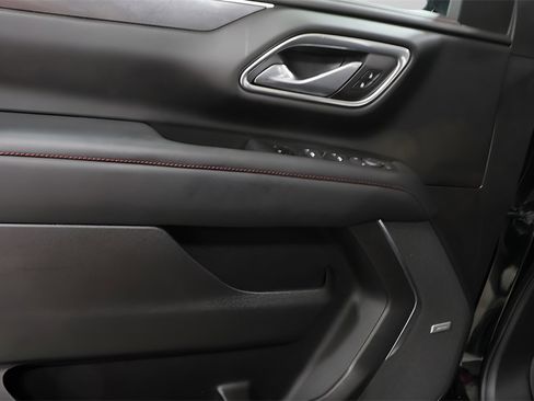 Used 2022 Chevrolet Tahoe RST w/ Luxury Package image 22