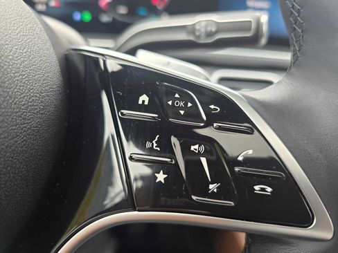 Used 2026 Mercedes-Benz GLE 450 4MATIC image 35