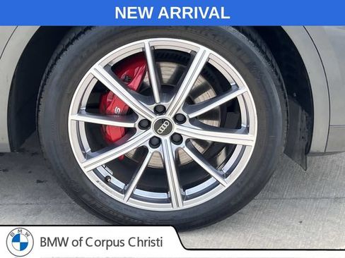 Used 2023 Audi SQ5 Premium Plus w/ Premium Plus Package AWD/4WD image 3