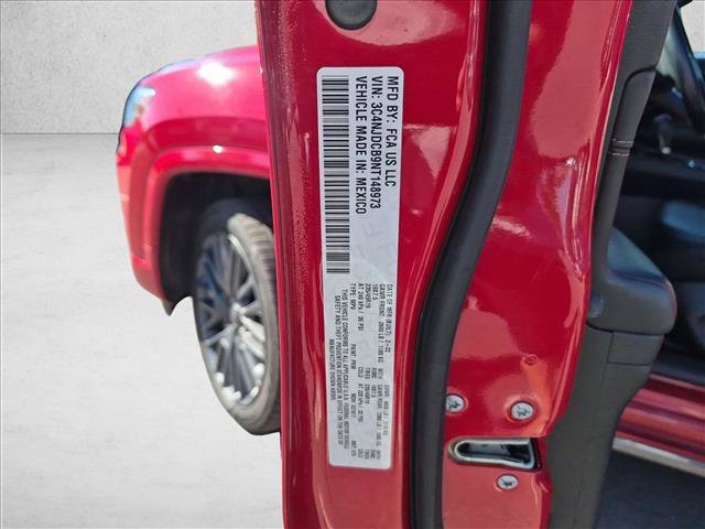 Used 2022 Jeep Compass Limited AWD/4WD image 15