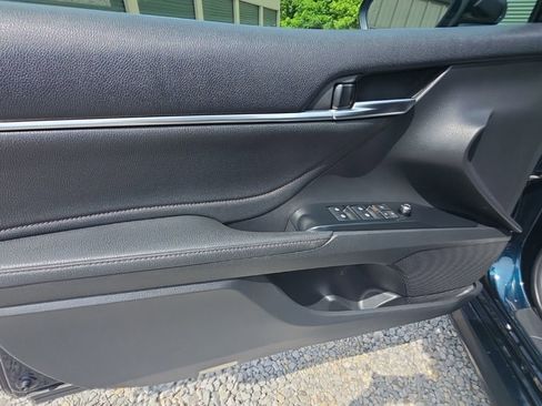 Certified 2018 Toyota Camry XLE w/ Audio Package FWD image 13