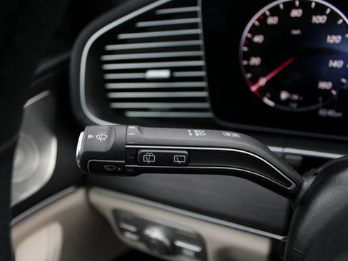 New 2026 Mercedes-Benz GLS 450 4MATIC image 21