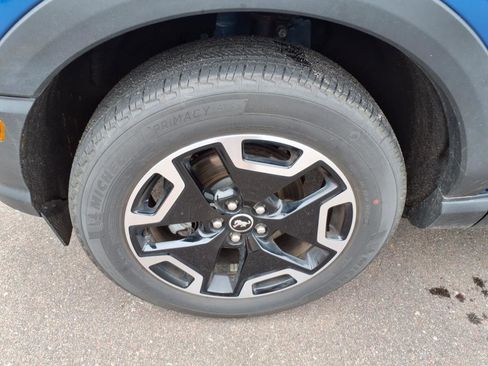 Used 2024 Ford Bronco Sport Outer Banks w/ Tech Package image 10