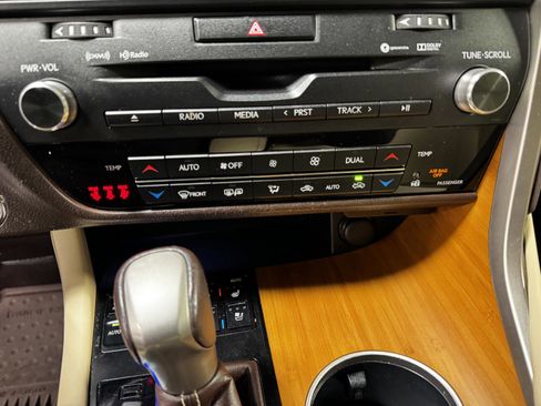 Used 2018 Lexus RX 350 FWD w/ Premium Package image 24