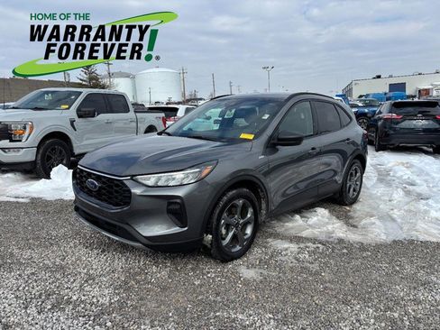 Used 2025 Ford Escape ST-Line image 1