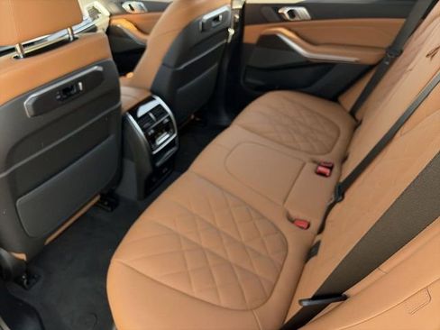 New 2026 BMW X5 xDrive50e AWD/4WD image 16