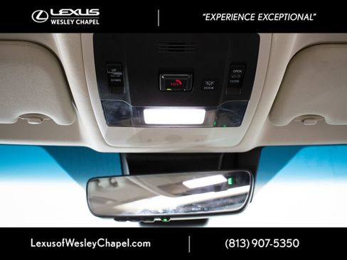 Used 2020 Lexus ES 300h w/ Premium Package FWD image 20
