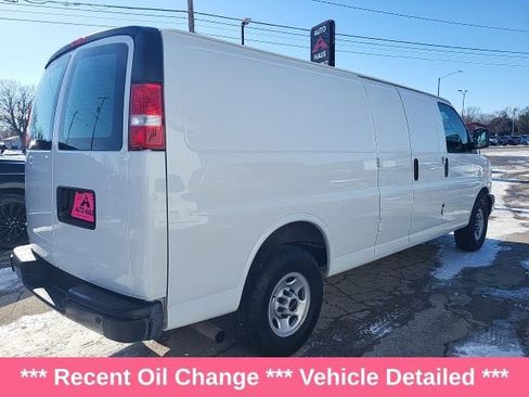 Used 2024 GMC Savana 2500 Extended w/ Driver Convenience Package RWD image 12