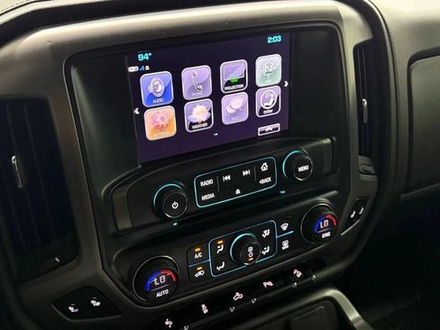 Used 2018 GMC Sierra 1500 SLT w/ All Terrain Package AWD/4WD image 36