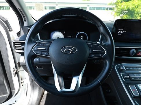 Used 2022 Hyundai Santa Fe SEL w/ Convenience + Premium Package AWD/4WD image 11