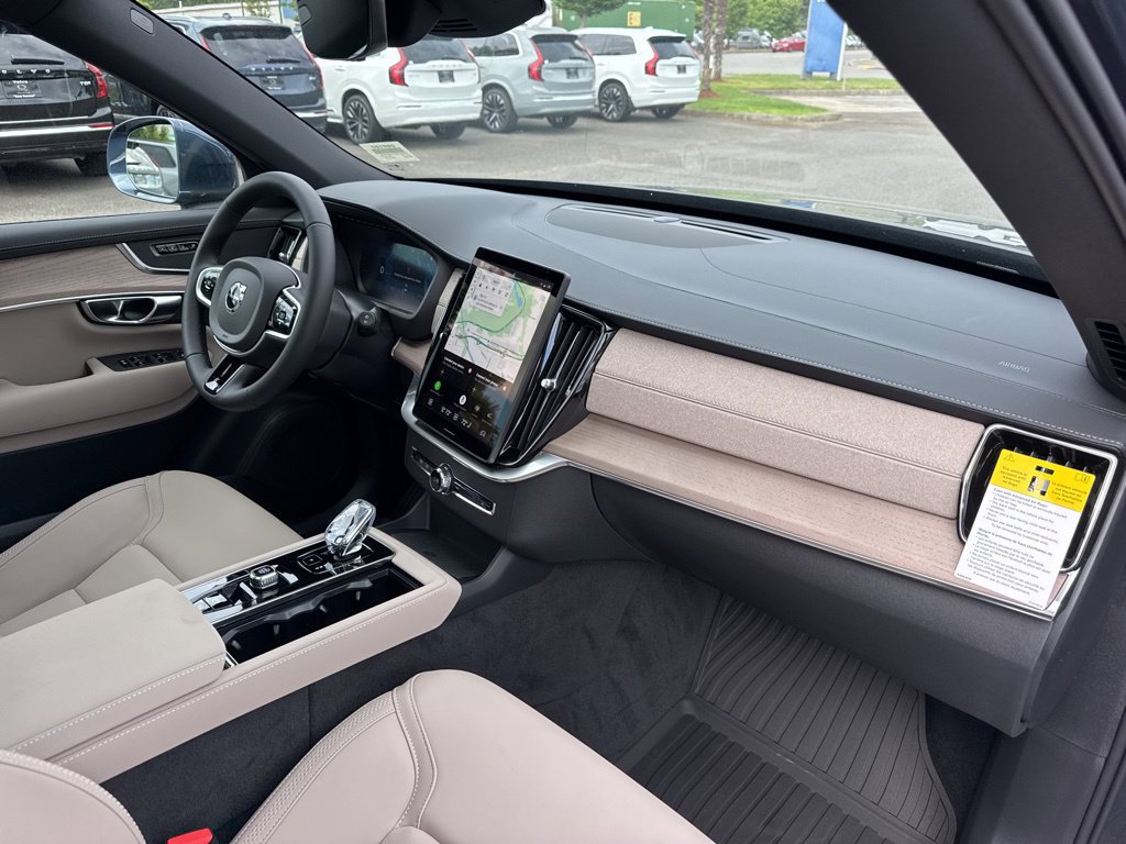 New 2026 Volvo XC90 T8 Plus w/ Protection Package AWD/4WD image 20