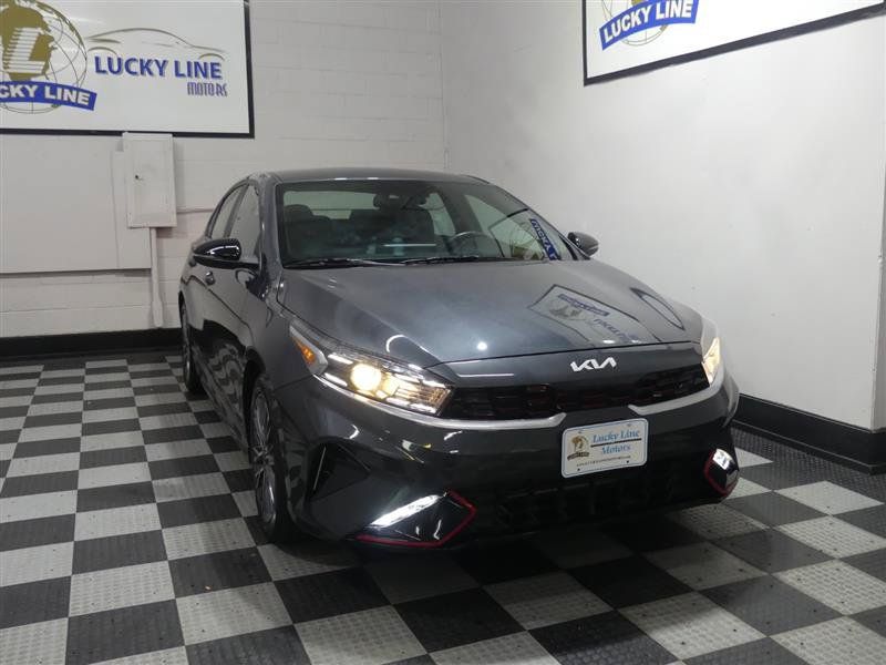 Used 2023 Kia Forte GT-Line FWD image 5