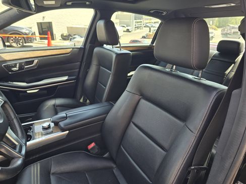 Used 2014 Mercedes-Benz E 350 Sedan image 12