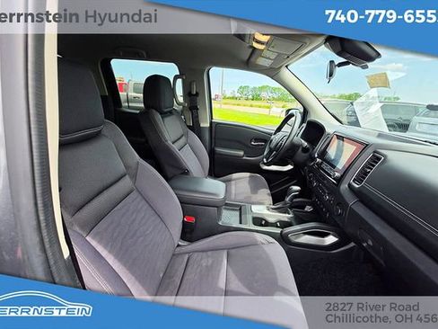 Used 2023 Nissan Frontier SV w/ SV Convenience Package AWD/4WD image 29