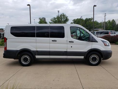 Used 2018 Ford Transit 150 XL RWD image 7