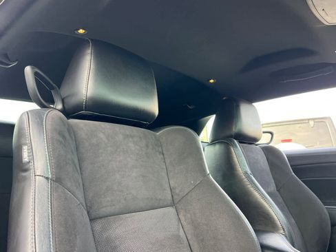 Used 2022 Dodge Challenger GT w/ Plus Package image 17