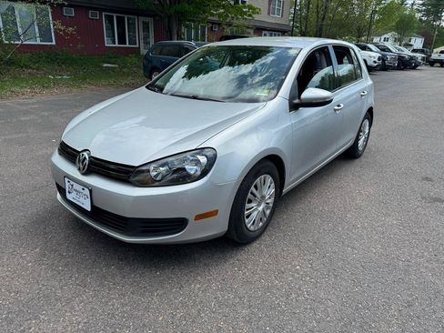 Used 2013 Volkswagen Golf 4-Door FWD image 1