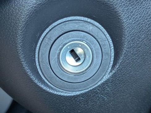 Used 2025 Kia Soul LX FWD image 30