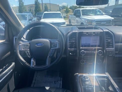 Used 2021 Ford Expedition Platinum AWD/4WD image 14