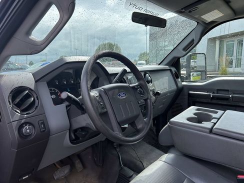 Used 2012 Ford F250 XL w/ PWR Equipment Group AWD/4WD image 9
