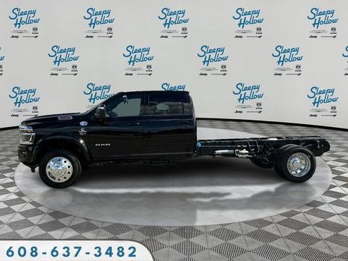 New 2026 RAM 5500 4x4 Crew Cab w/ Laramie Trim Package image 8