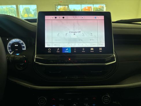 Used 2024 Jeep Compass Trailhawk w/ Trailhawk Elite Group image 30