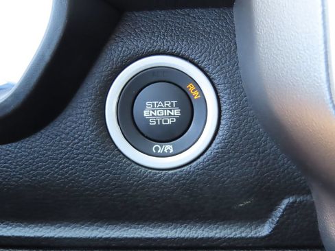 Certified 2023 RAM 1500 Big Horn AWD/4WD image 10