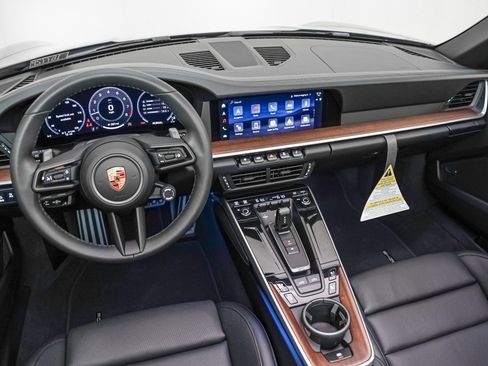 New 2026 Porsche 911 Targa 4S image 19