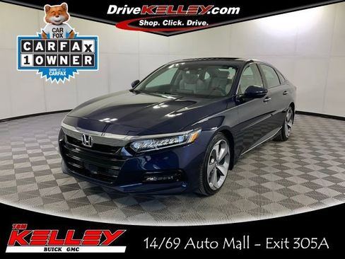 Used 2018 Honda Accord Touring image 1