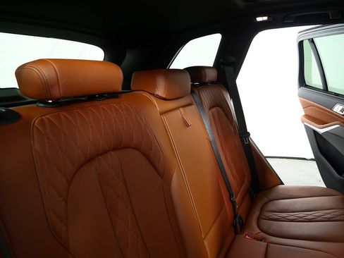 Used 2022 BMW X5 M50i w/ Executive Package image 23