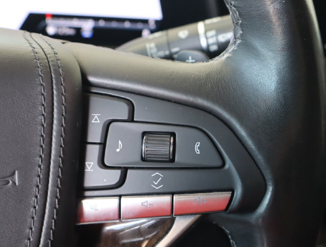 Used 2022 Cadillac Escalade Sport Platinum AWD/4WD image 24