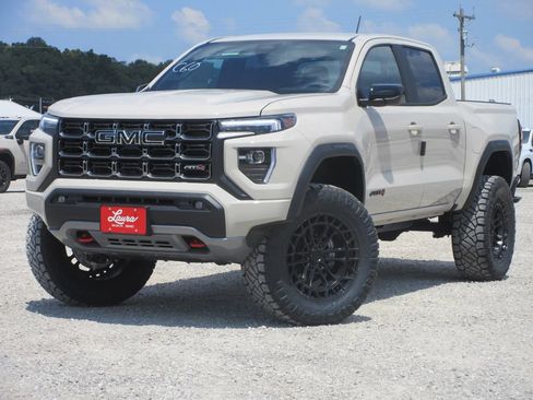 New 2026 GMC Canyon AT4 AWD/4WD image 7