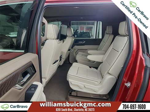 Used 2025 GMC Yukon XL Denali w/ Denali Reserve Package image 26