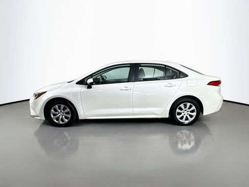 Used 2021 Toyota Corolla LE FWD image 6