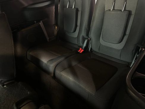 Used 2017 Ford Explorer XLT w/ Equipment Group 201A image 16