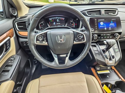 Used 2022 Honda CR-V Touring image 11